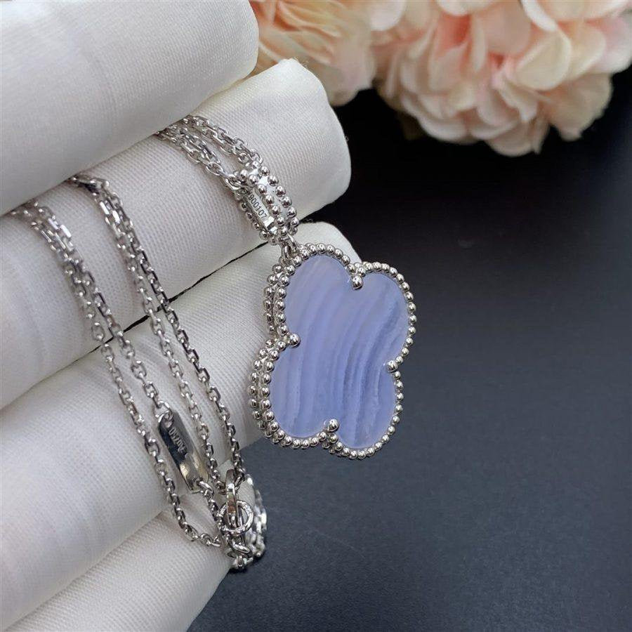 [Lumi Jewelry]CLOVER SILVER CHALCEDONY BIG CLOVER NECKLACE