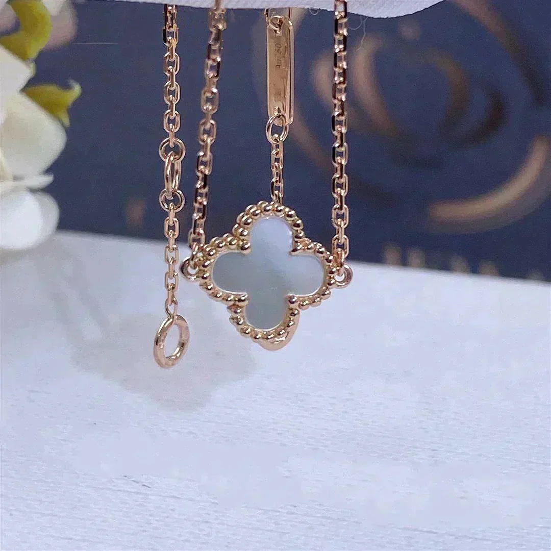 [Lumi Jewelry]CLOVER WHITE MOP SINGLE FLOWER BRACELET