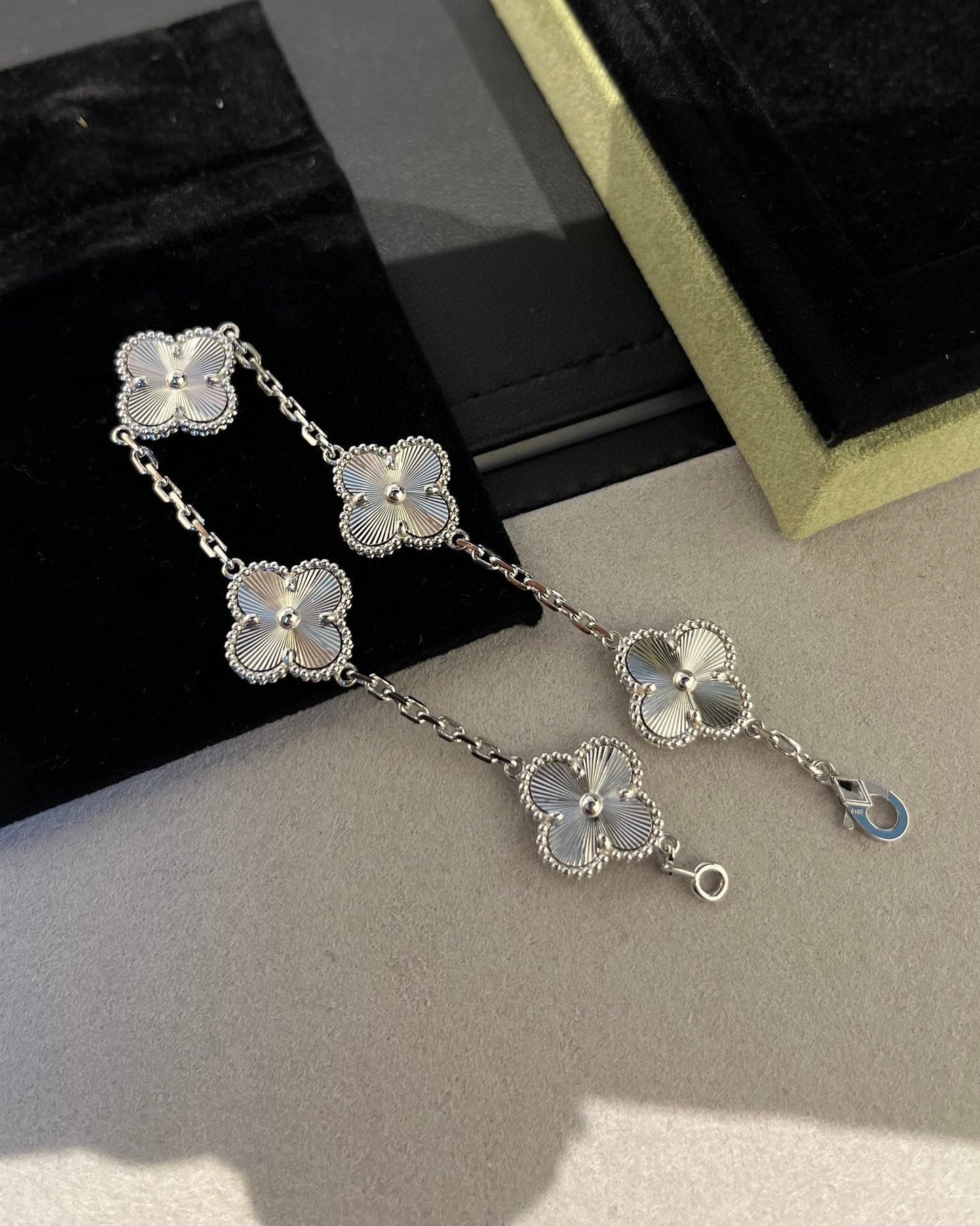 [Lumi Jewelry]CLOVER SILVER 5 MOTIFS BRACELET